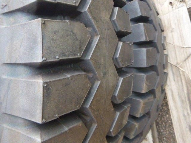 Tyres 225/80R17.5 - Image 2